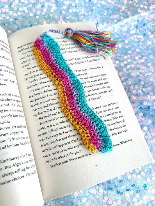 Groovy Crochet Bookmark | Feathercloud colors