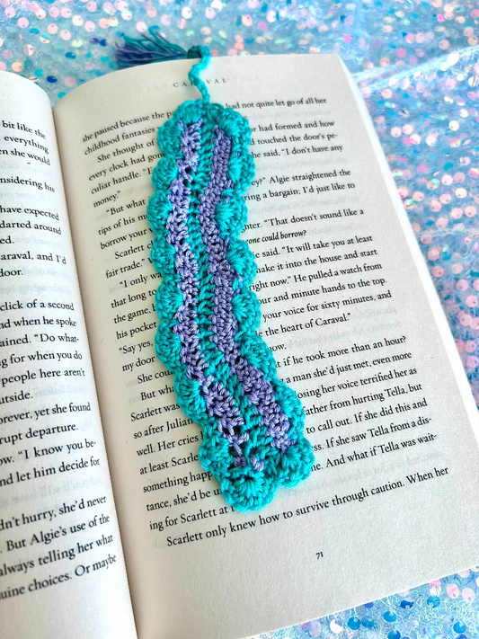 Groovy Crochet Bookmark | Purple & Blue
